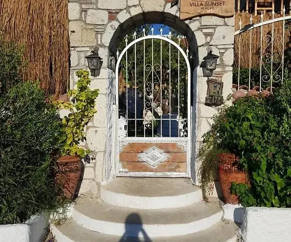 Alacati Sunset Butik Отель *