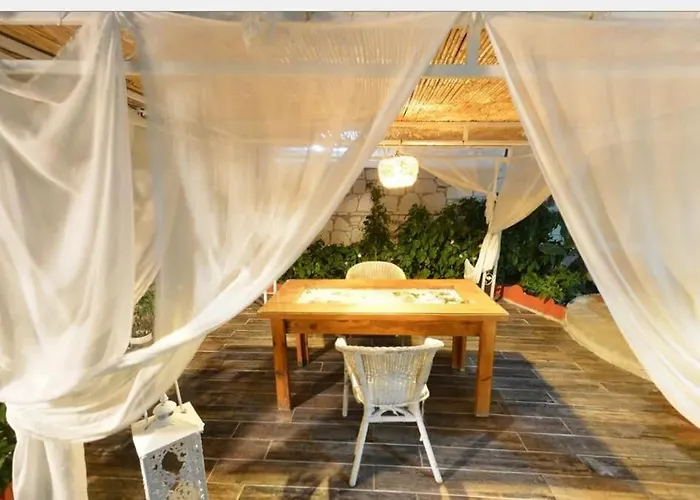 Alacati Sunset Butik Отель