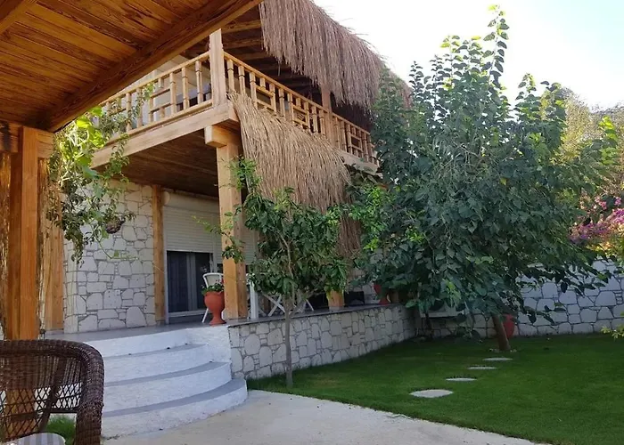 Alacati Sunset Butik Кешме